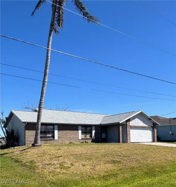 Picture of 423 NW 10Th Ter, Cape Coral FL 33993