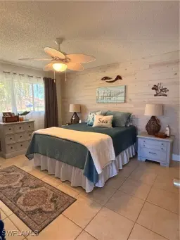 Picture of 6411 Royal Woods Dr, Fort Myers, FL 33908