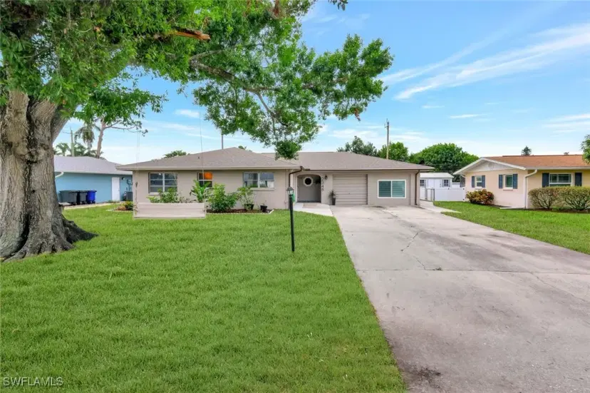 Picture of 2348 Jasper Ave, Fort Myers FL 33907
