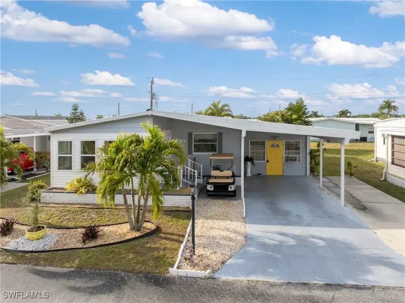 Picture of 9029 Flamingo Cir, North Fort Myers FL 33903