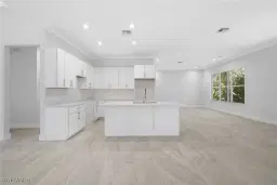 Picture of 11105 Sea Tropic Ln, Fort Myers, FL 33908