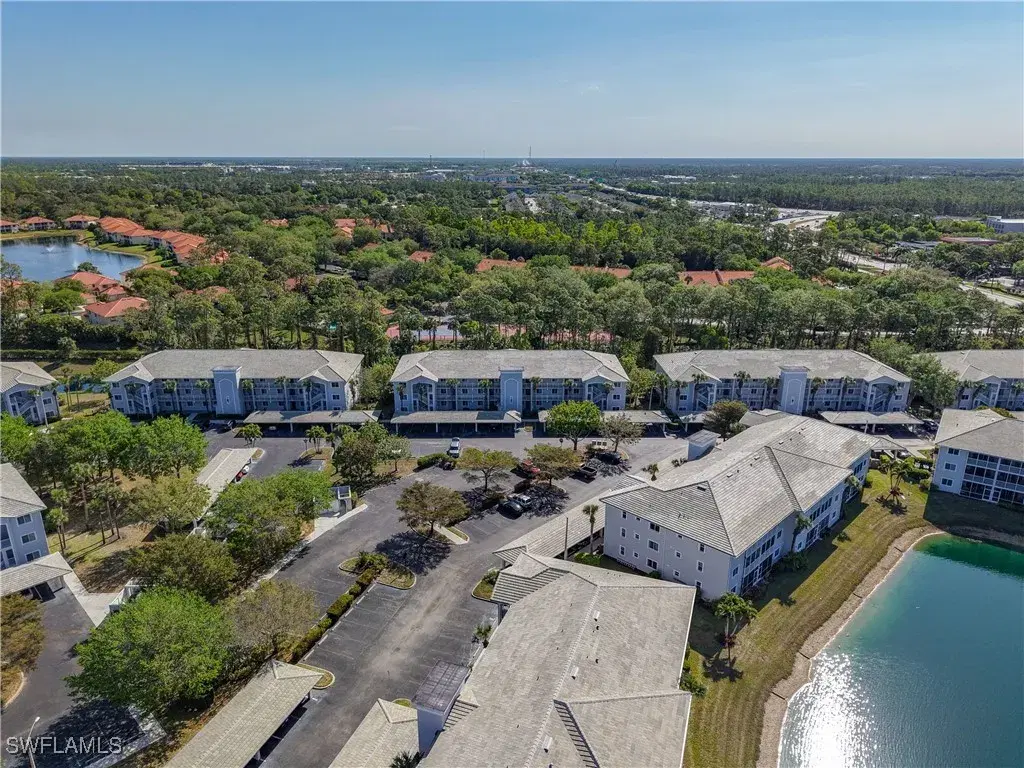 Picture of 7819 Regal Heron Cir 8-106, Naples, FL 34104