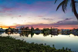 Picture of 9 Seneca Rd, Sea Ranch Lakes, FL 33308