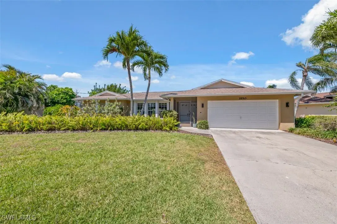 Picture of 3550 Gulf Harbor Ct, Bonita Springs, FL 34134