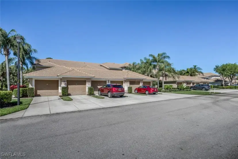 Picture of 3685 Buttonwood Way 1522, Naples FL 34112
