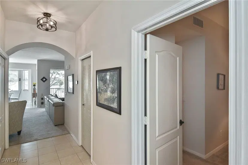 Picture of 8076 Queen Palm Ln 445, Fort Myers FL 33966