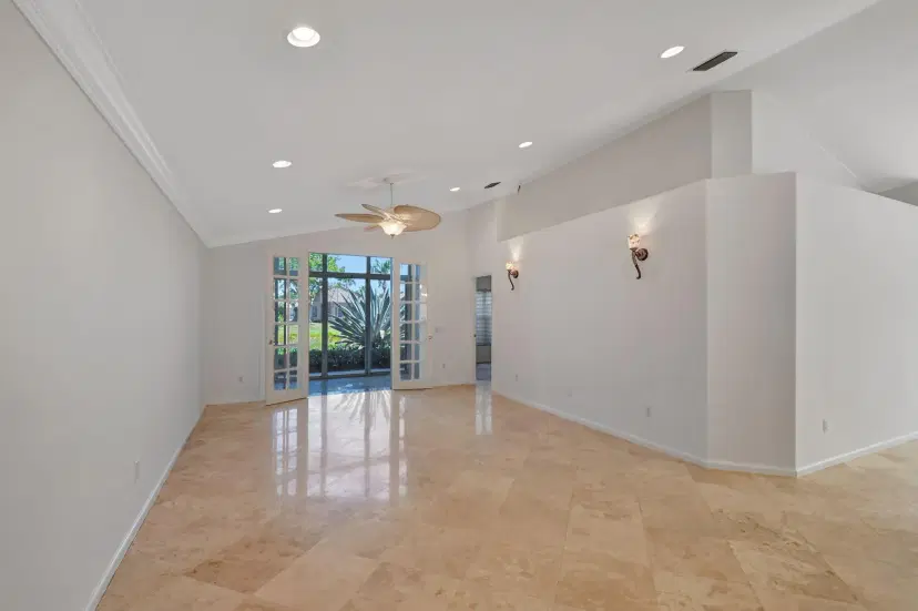 Picture of 7476 W Mercada Way, Delray Beach FL 33446