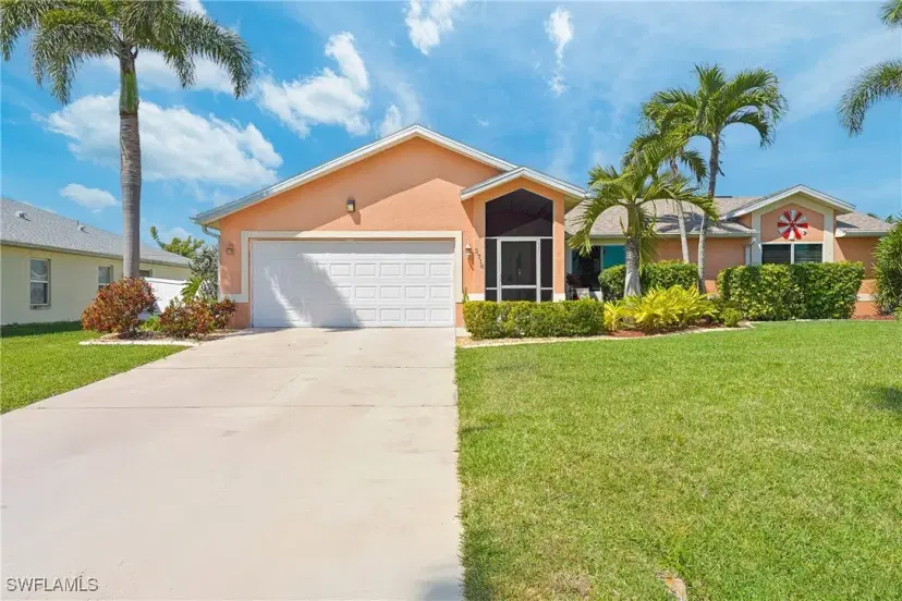 Picture of 2718 SW 9Th Pl, Cape Coral FL 33914