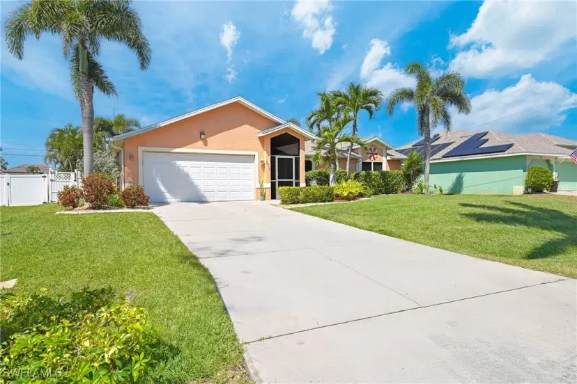 Picture of 2718 SW 9Th Pl, Cape Coral FL 33914