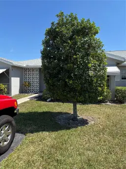 Picture of 14609 W Canalview Dr B, Delray Beach, FL 33484