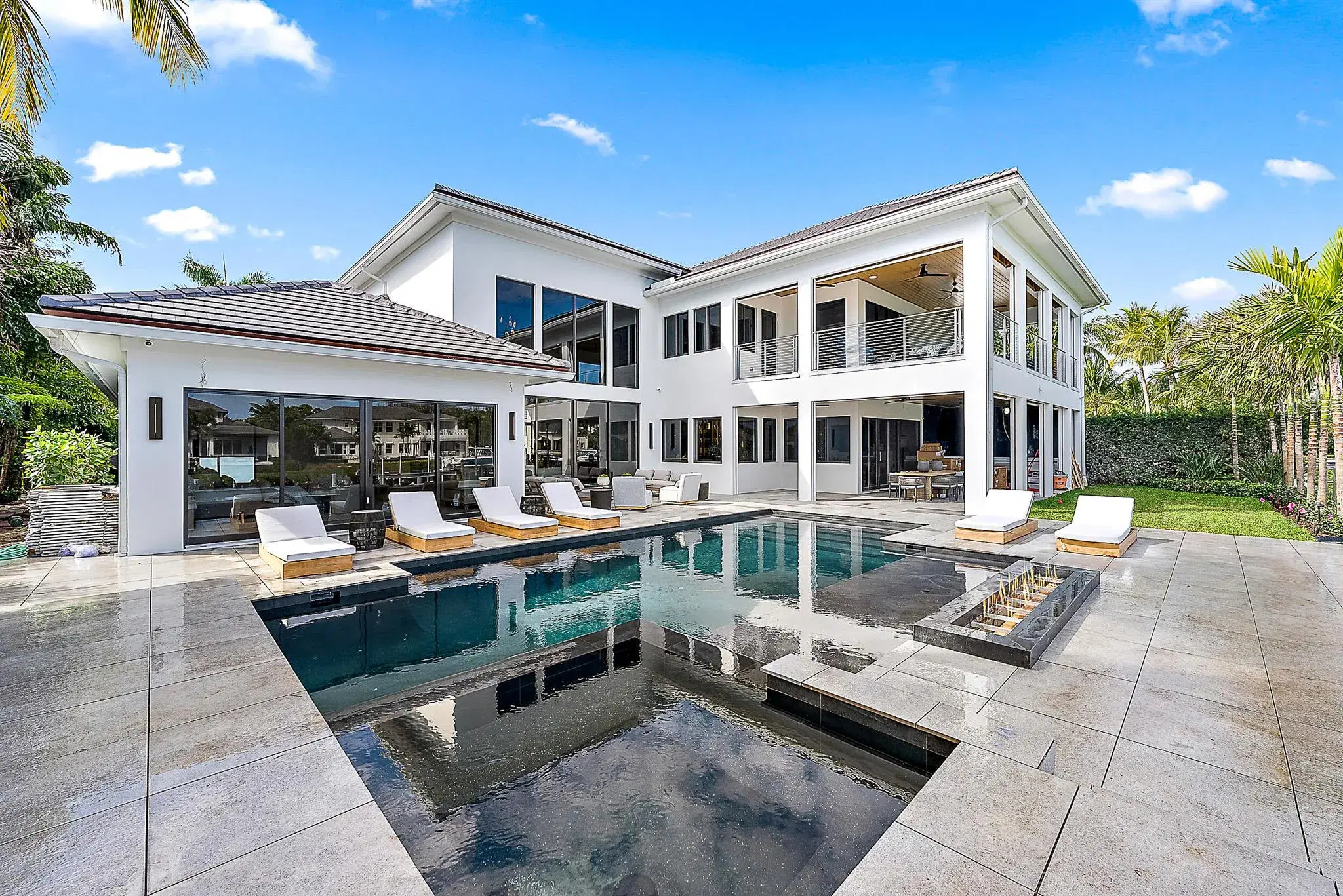 Picture of 126 Quayside Drive, Jupiter, FL 33477