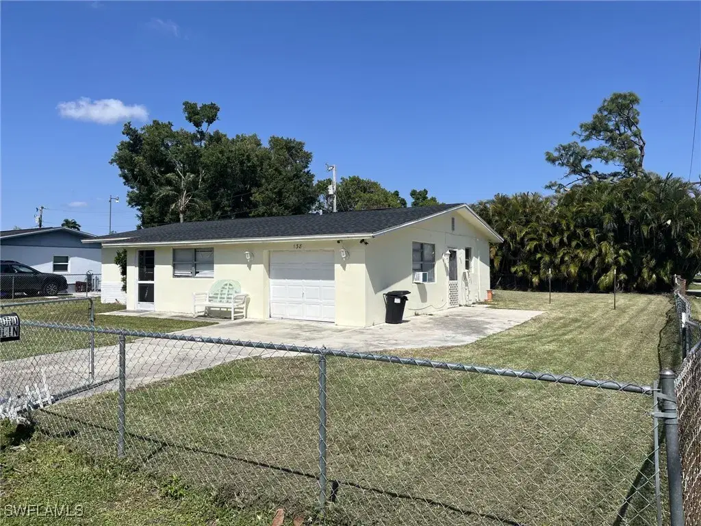 Picture of 138 Brooks Rd, North Fort Myers, FL 33917