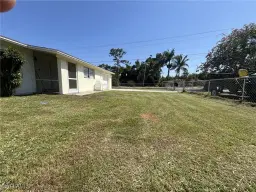 Picture of 138 Brooks Rd, North Fort Myers, FL 33917