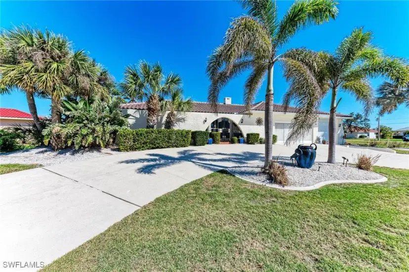 Picture of 740 Via Esplanade, Punta Gorda FL 33950