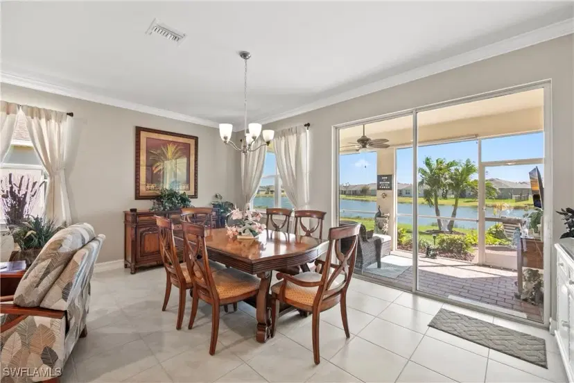 Picture of 3349 Acapulco Cir, Cape Coral FL 33909