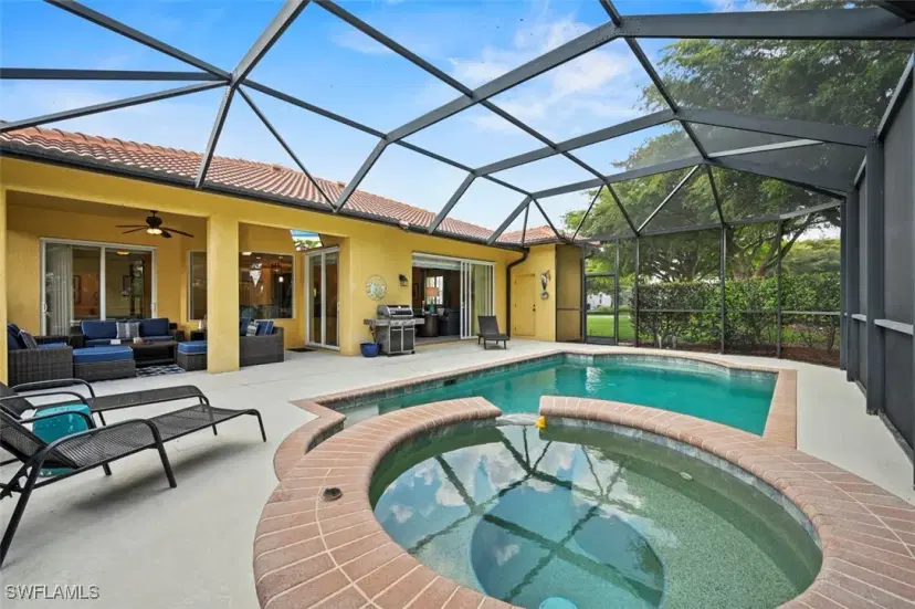 Picture of 13800 Farnese Dr, Estero FL 33928