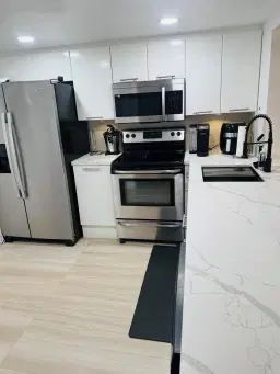 Picture of 7650 W Mcnab Road 304, Tamarac, FL 33321