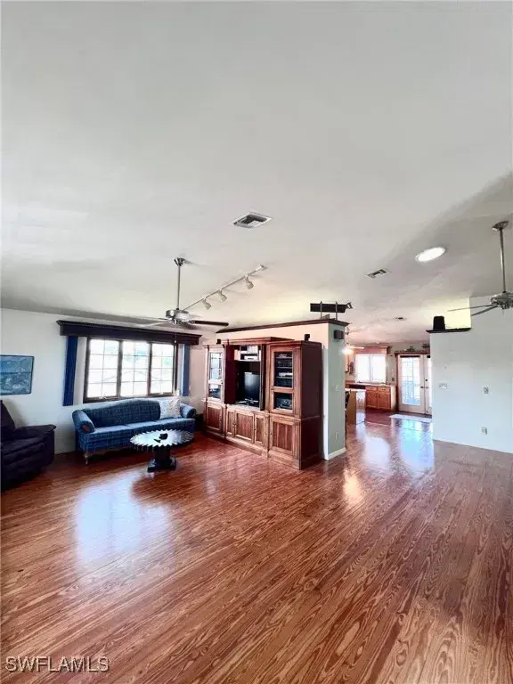 Picture of 103 Tahiti Cir, Naples FL 34113