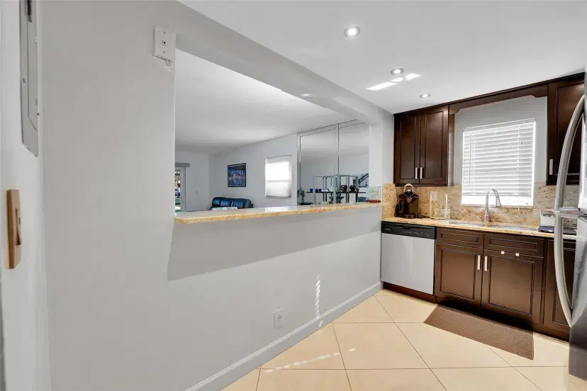 Picture of 4157 NW 90Th Ave 101, Coral Springs FL 33065