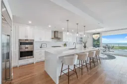 Picture of 13935 Old Coast Rd 2005, Naples, FL 34110