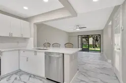 Picture of 3939 NE 5Th Avenue B105, Boca Raton, FL 33431