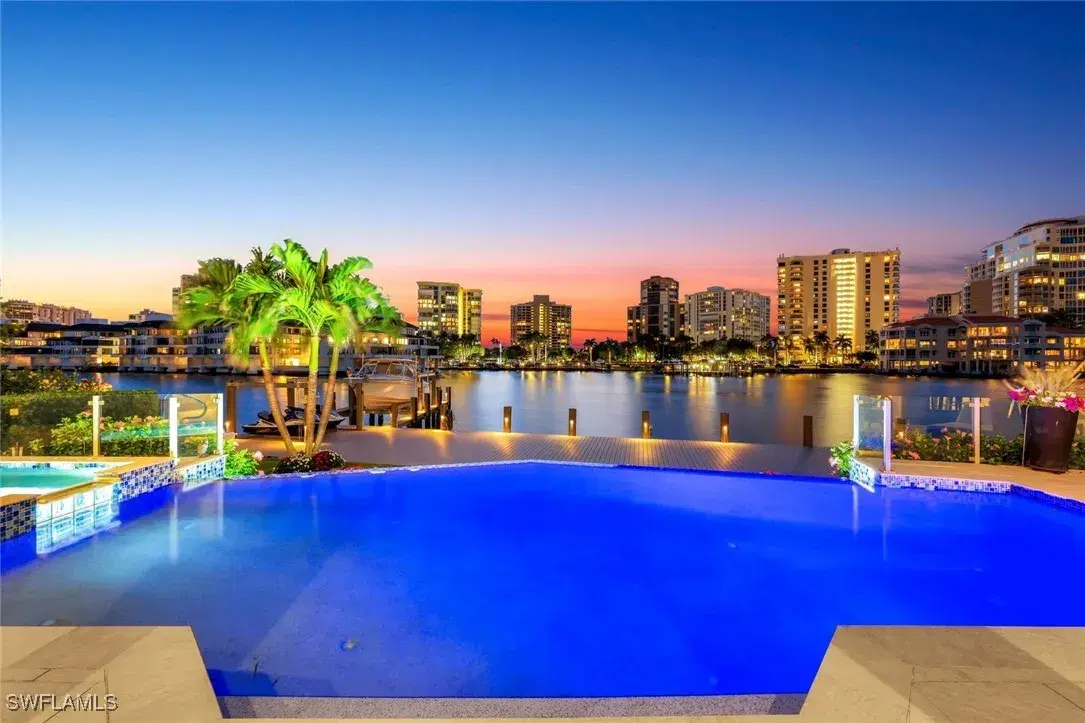 Picture of 311 Neapolitan Way, Naples, FL 34103