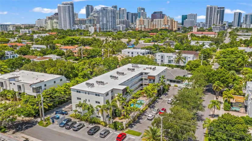 Picture of 1220 NE 3Rd St 205, Fort Lauderdale FL 33301