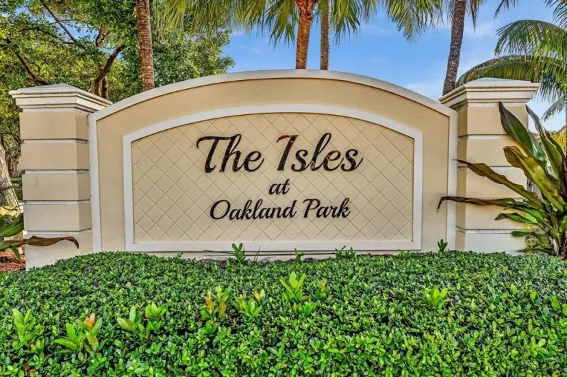 Picture of 3245 31St Ter 3245, Oakland Park FL 33309