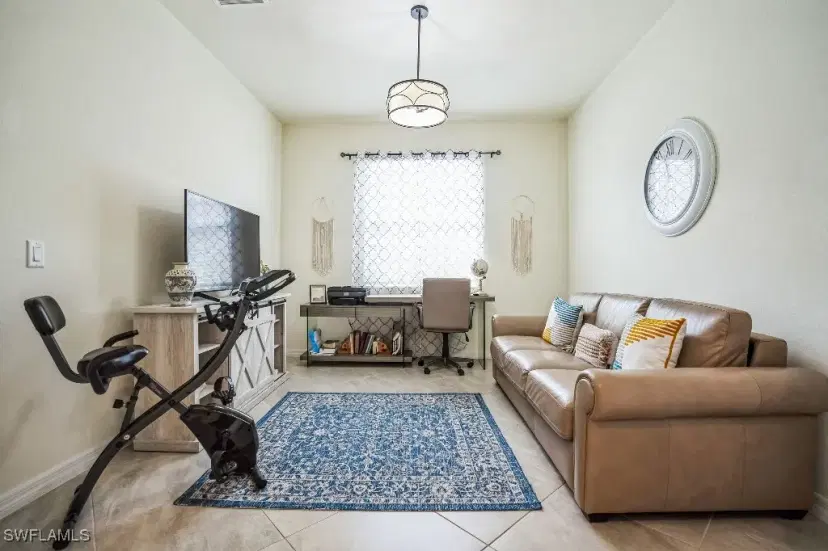 Picture of 2275 Dancy St, Naples FL 34120