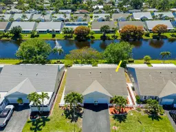 Picture of 2522 SE Tropical East Circle E, Port St Lucie, FL 34952
