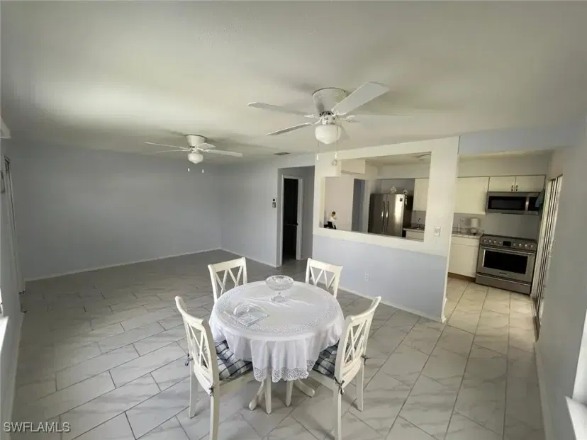 Picture of 26 Tangerine Ct, Lehigh Acres FL 33936