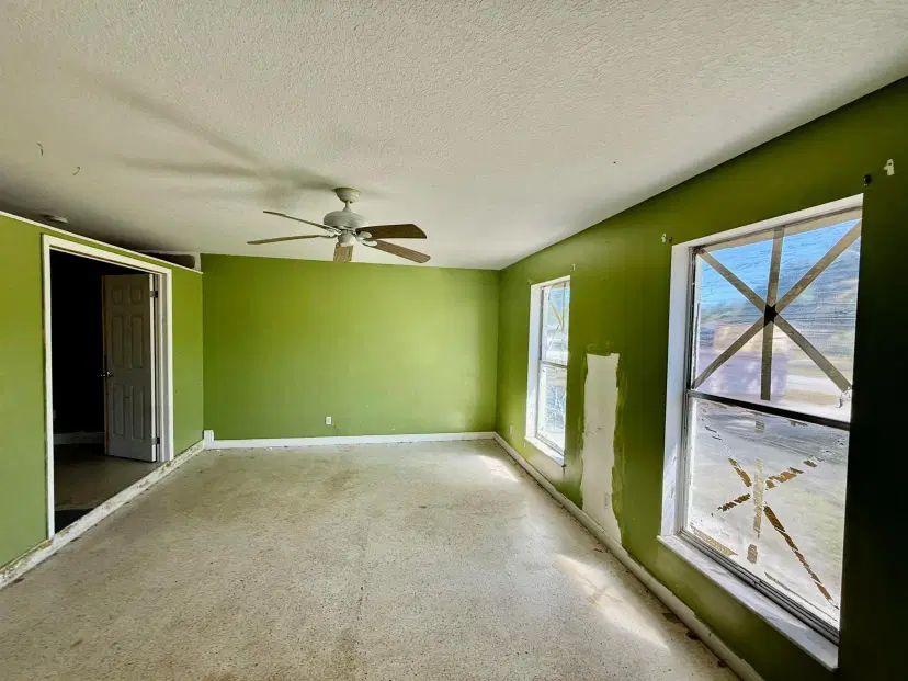 Picture of 129 NE Tunison Avenue, Port St Lucie FL 34983
