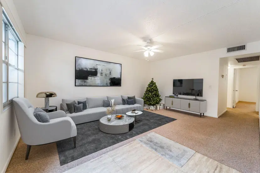 Picture of 13475 SW 9Th St 310A, Hollywood FL 33027
