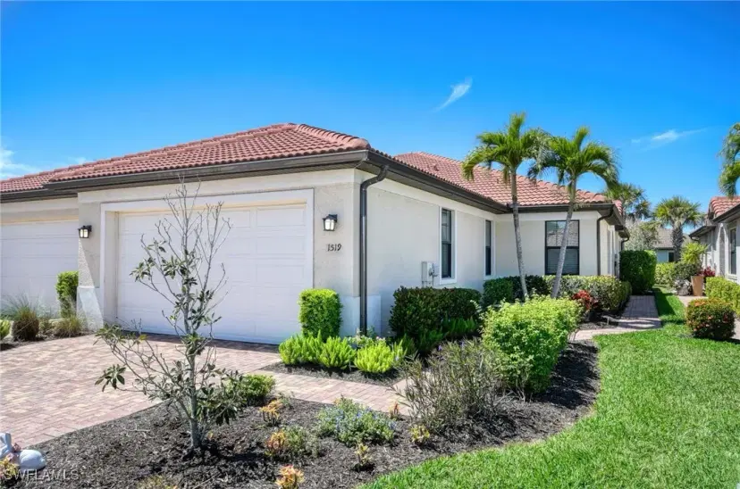 Picture of 1519 Oceania Dr S, Naples FL 34113