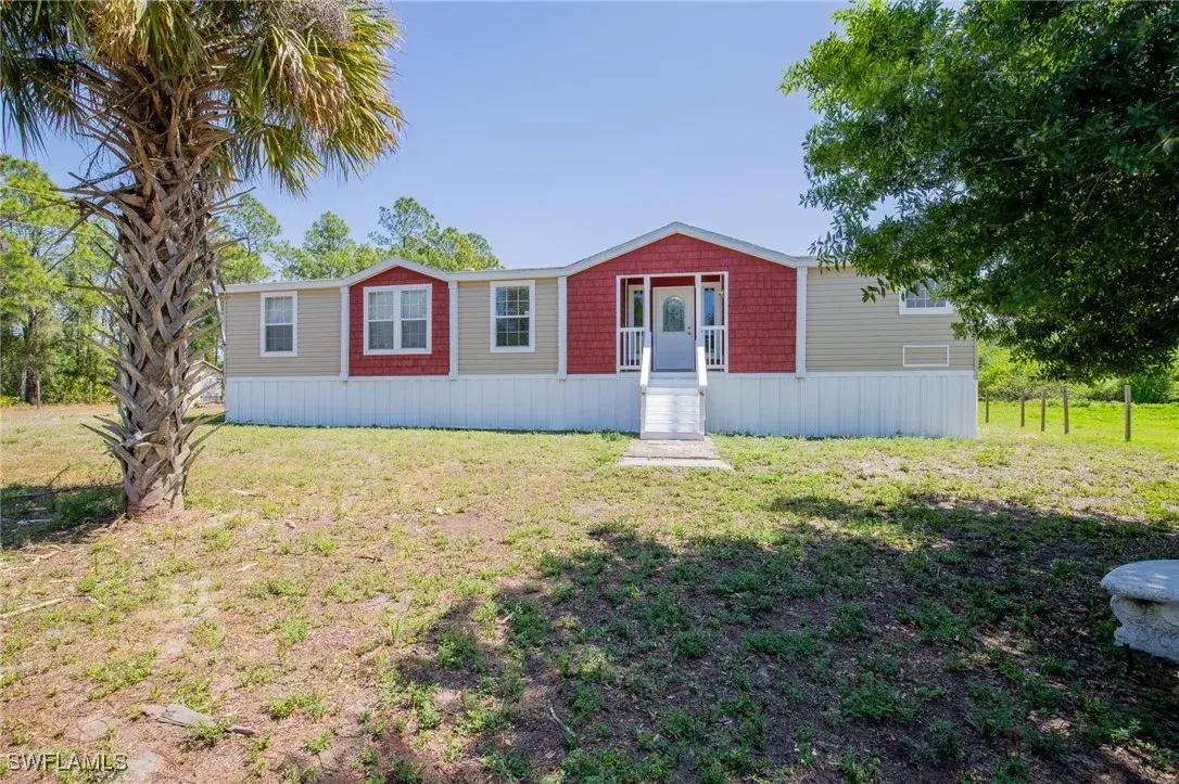 Picture of 2555 Hendry Isles Blvd, Clewiston, FL 33440