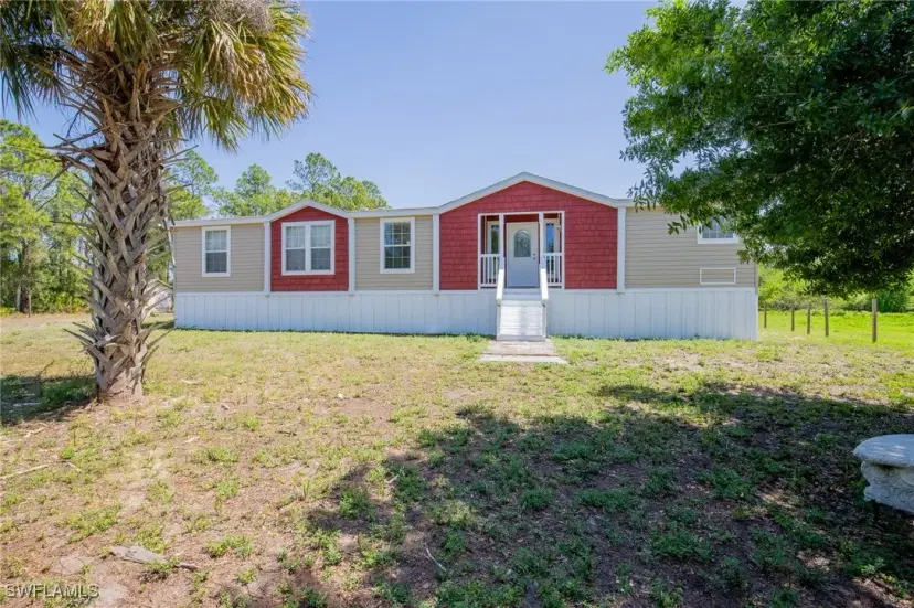 Picture of 2555 Hendry Isles Blvd, Clewiston FL 33440