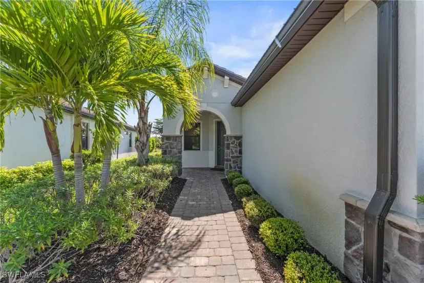 Picture of 12047 Westmoreland Way, Fort Myers FL 33913