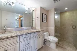 Picture of 180 SE 20Th Ave 403, Deerfield Beach, FL 33441