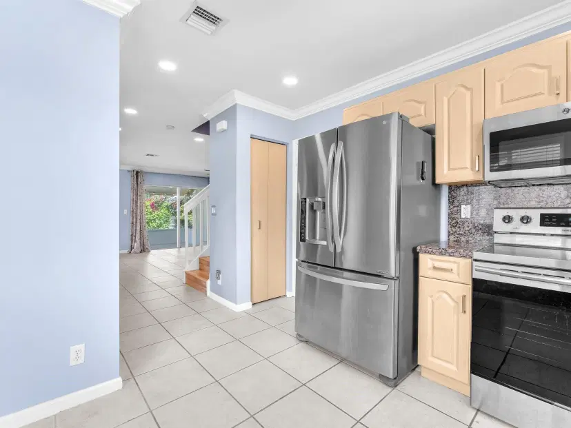 Picture of 4729 SW 13Th Pl, Deerfield Beach FL 33442