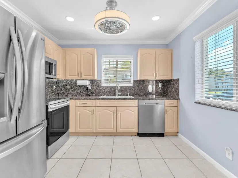 Picture of 4729 SW 13Th Pl, Deerfield Beach FL 33442