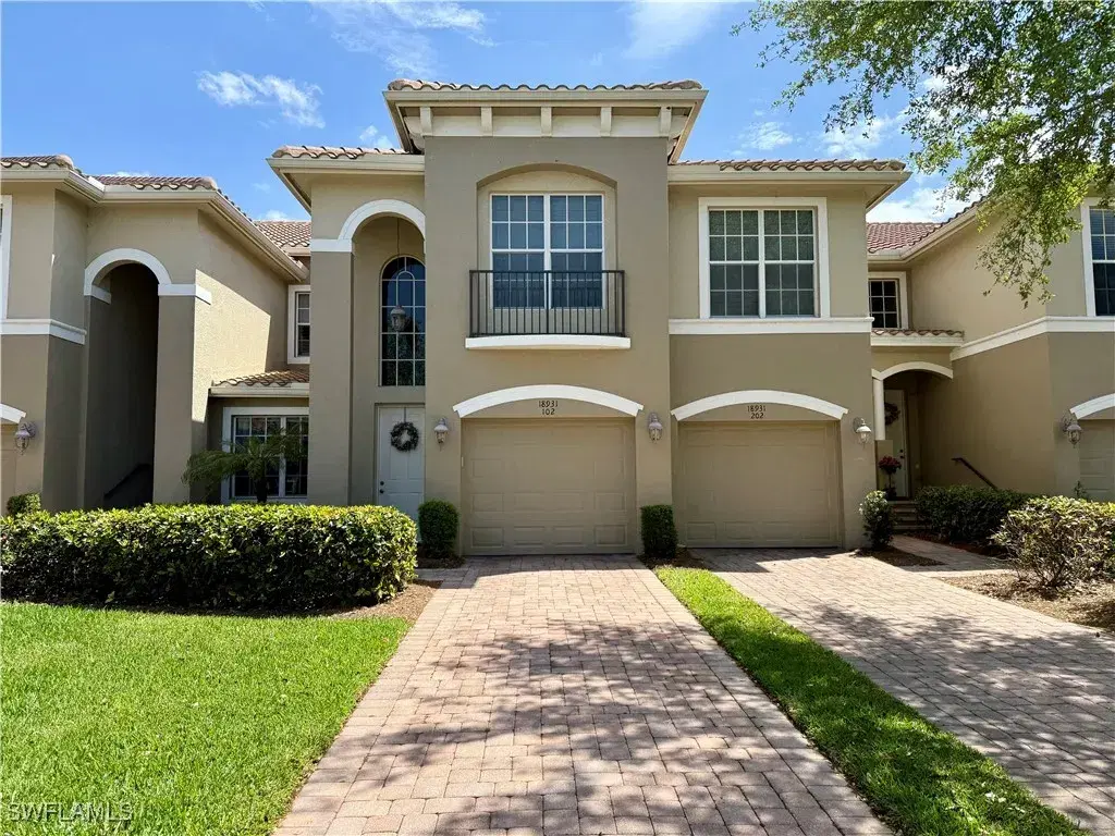 Picture of 18931 Bay Woods Lake Dr 102, Fort Myers, FL 33908