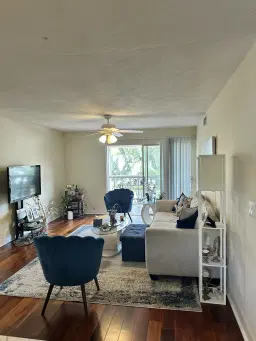 Picture of 148 Yacht Club Drive 13, North Palm Beach, FL 33408