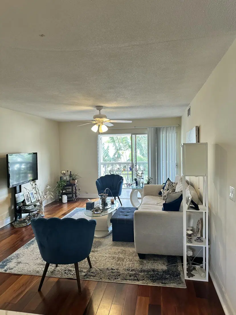 Picture of 148 Yacht Club Drive 13, North Palm Beach FL 33408