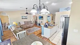 Picture of 1505 N Gator Cir, Cape Coral, FL 33909