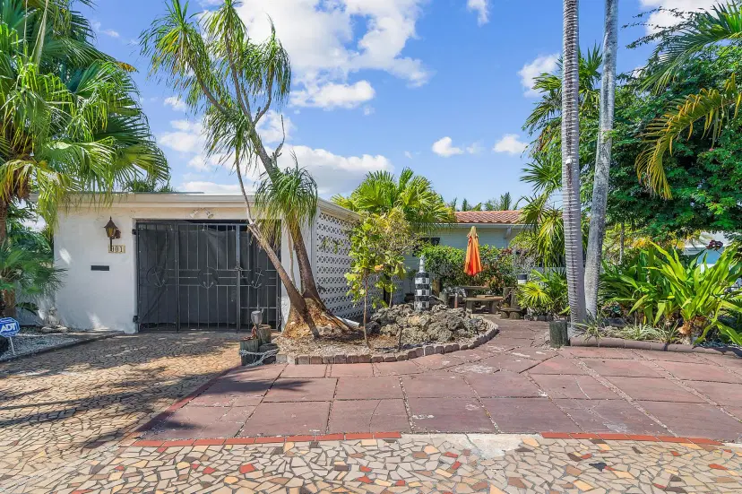 Picture of 901 Guava Isle, Fort Lauderdale FL 33315