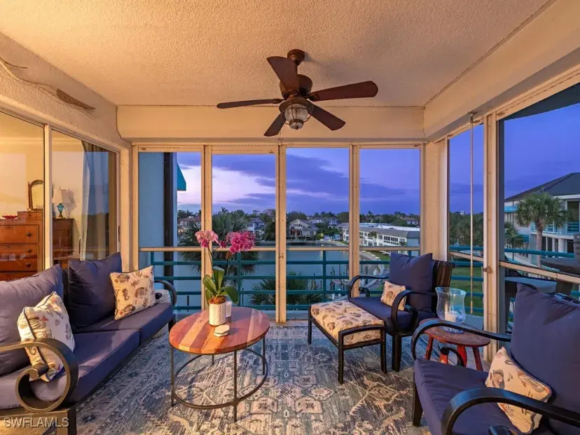 Picture of 305 Park Shore Dr 2-241, Naples FL 34103