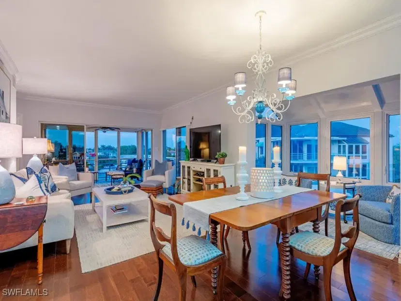 Picture of 305 Park Shore Dr 2-241, Naples FL 34103