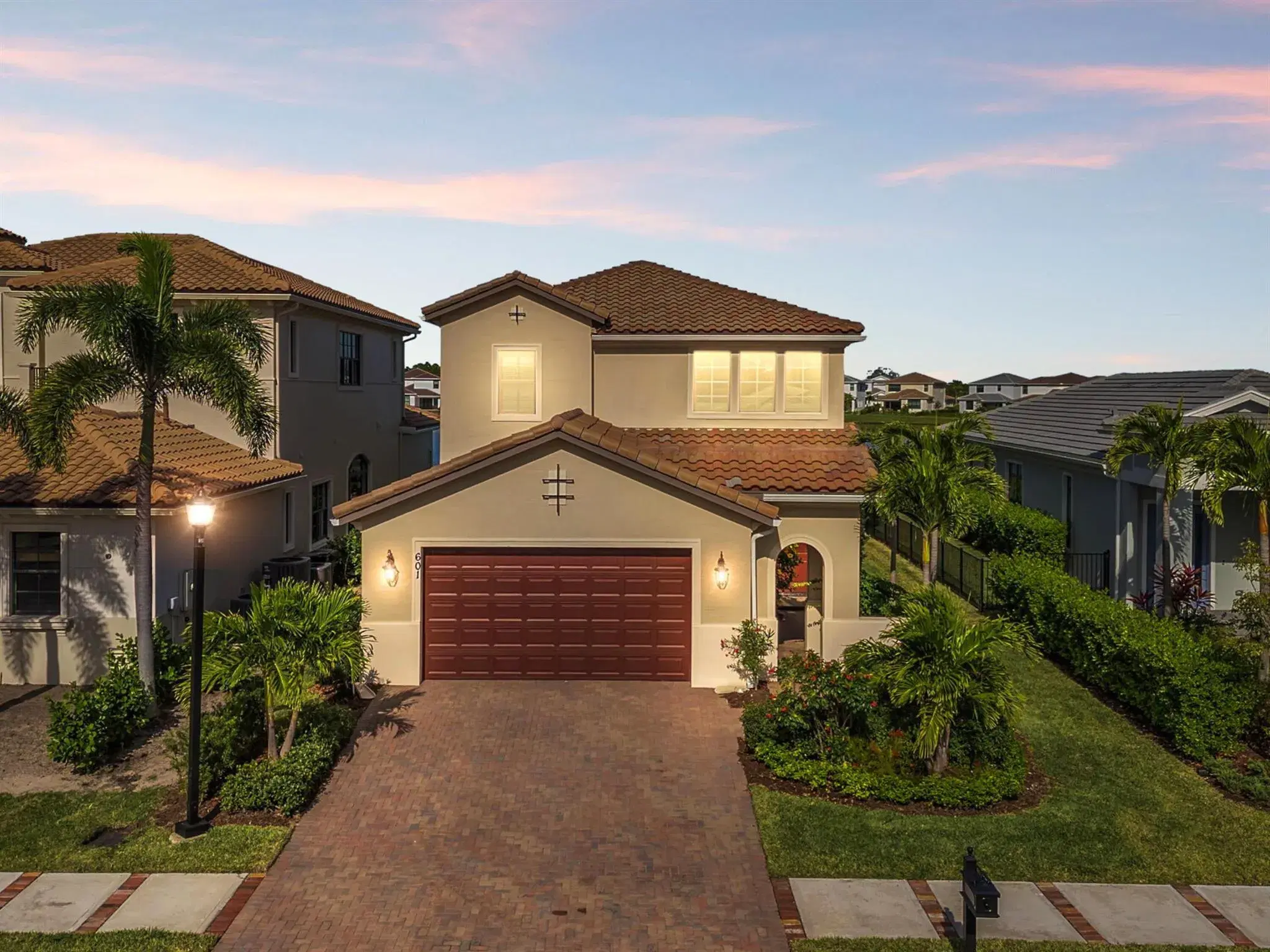 Picture of 601 SE Fascino Circle, Port St Lucie, FL 34984