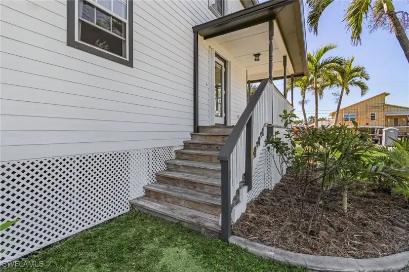Picture of 2420 Poinciana Ave, St. James City FL 33956