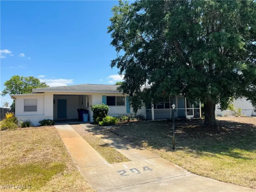 Picture of 204 Norwich Ave, Lehigh Acres FL 33936